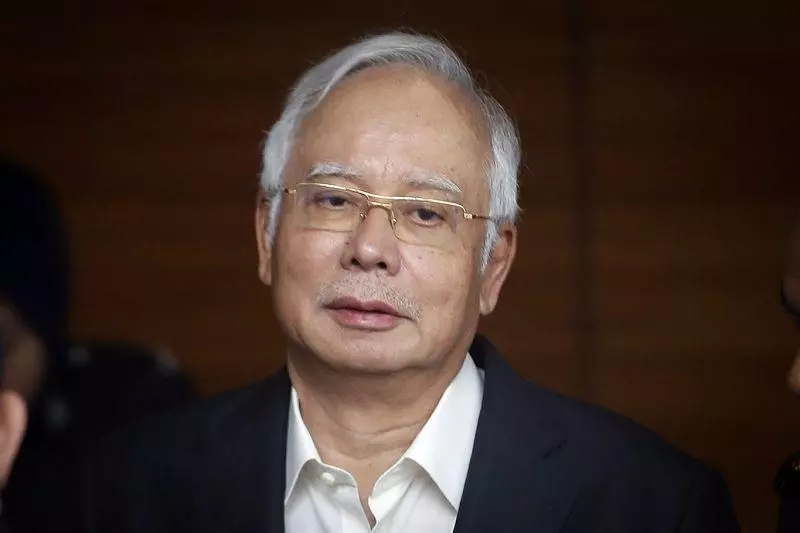 【世紀審訊今日開庭】42項罪名!若所有罪名成立或監禁465年!Bossku逃的過嗎?!