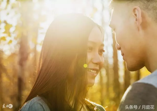 媽媽從鄉下來城裡 我做一桌子菜老婆當場掀桌子