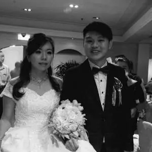 新加坡:花了2700新幣的費用,卻換來「毀滅性」的婚紗照 -
