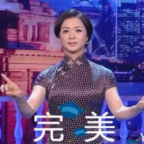 變性22年,只有穿上旗袍才勉強像個女人,看完她的素顏照不要吃驚
