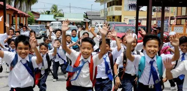 【Malaysian必知】4月份這9件大事件和新政策一定要懂!過路費折扣、報稅、封路通知等等…