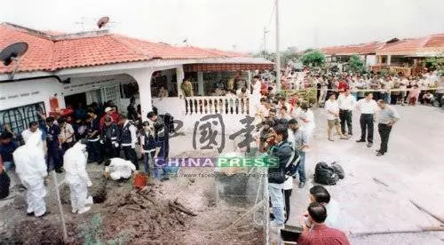 奇案追中(第15篇).2004年 屋前埋屍 少女徐曉芳遭辣手摧花....《內服視頻》