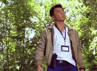 TVB巨製《鐵探》開播!袁偉豪一出場就被爆頭,堪稱2019最慘男主!