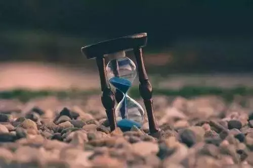 塔羅占卜:四月運勢大反轉丨好運降臨在你身上了嗎?