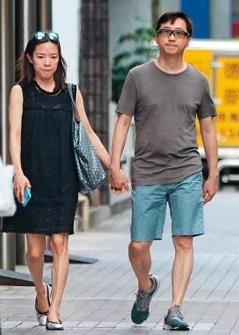 庾澄慶二婚又有婚變?原因或許有些驚人。伊能靜:不對等婚姻,最難熬!