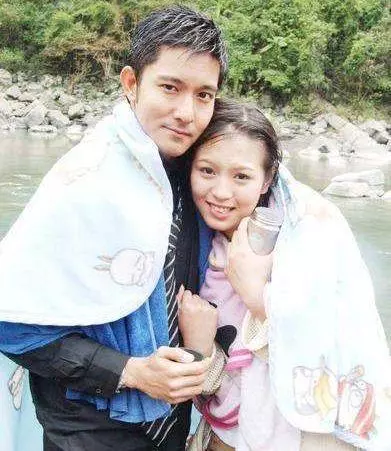 她曾跟陳喬恩一樣紅,17歲懷孕被阮經天拋棄,今30歲仍單身!