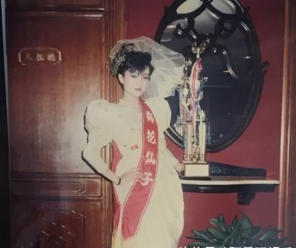 超正美熟女52歲還這麼性感漂亮,本人坦言:我常被20幾歲男生搭訕