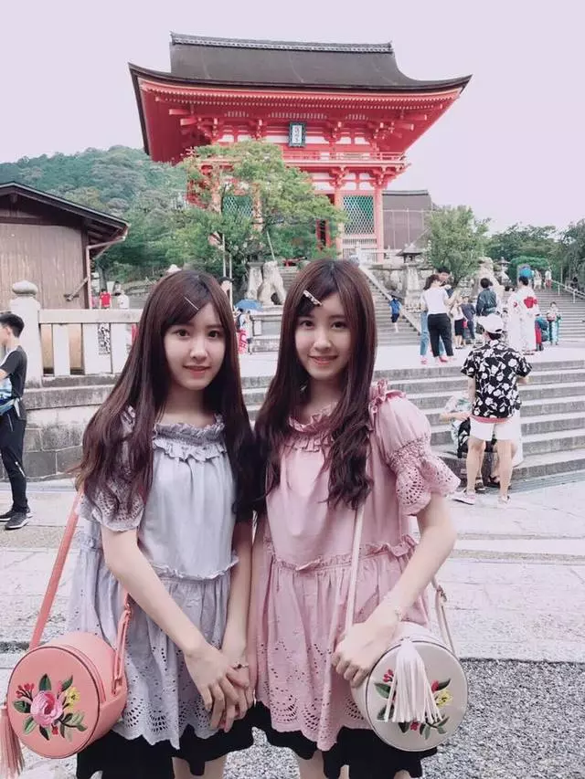台灣「最美雙胞胎」考上清華大學!15年後神進化仙女 錄取「學霸級大亮點」被讚翻:超強