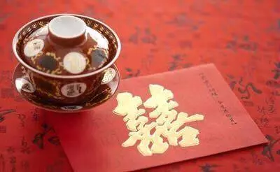 婆婆再婚不到兩個月鬧離婚,本來是一場喜事,卻成了一個大笑話