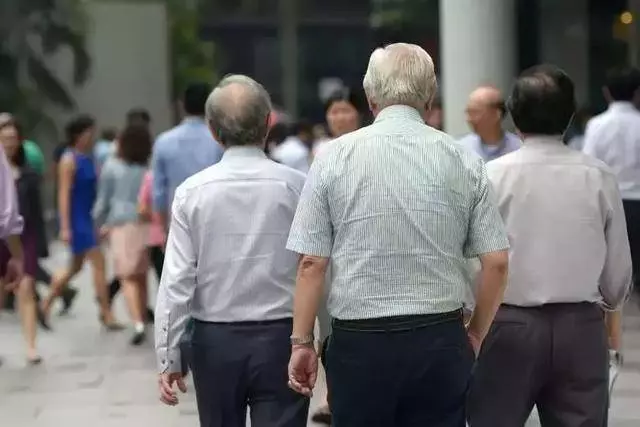 原來在新加坡,老年人有22項福利,你還不知道?