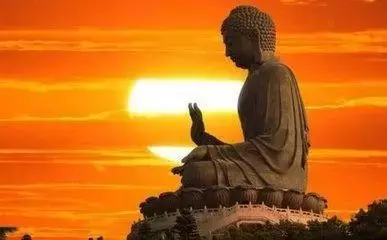 皇帝:你不吃肉,我便屠城!高僧含淚吃完後說了一句話,流傳千古