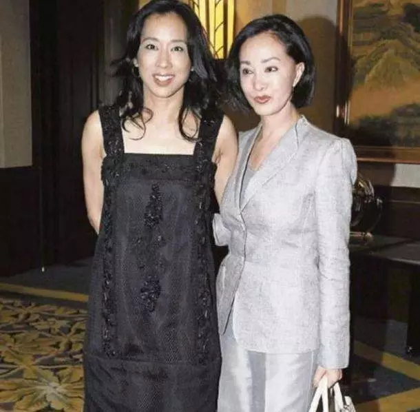 她用43年智鬥小三,丈夫去世後繼承70億財產,小三們顆粒無收