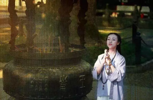 看完此文就能知道前世今生,不可思議,太神奇了!