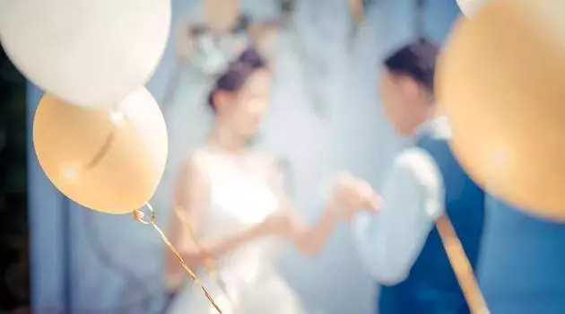 超美婚紗照!大馬著名明星拍結婚照竟然用Huawei手機!網民:跟用專業相機拍的一樣!