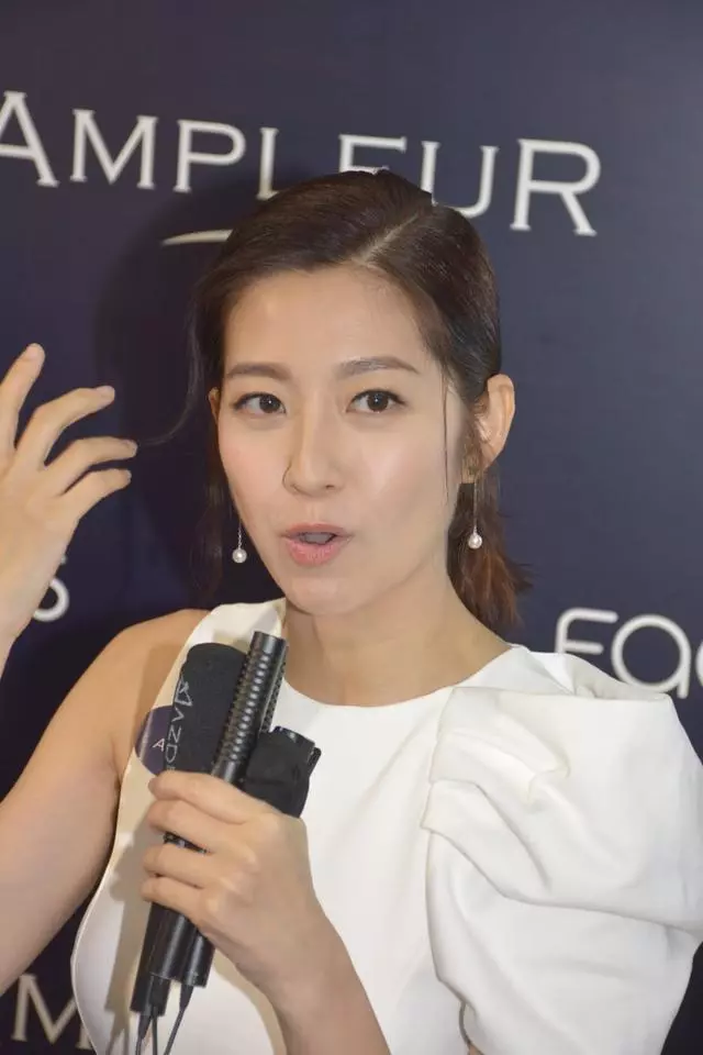 靚媽陳自瑤(Yoyo)全家旅行或要擱置 陳自瑤:囡囡已經習慣