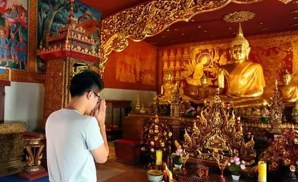 拜佛不靈,只因沒做好這件事,這幾句話沒有念。