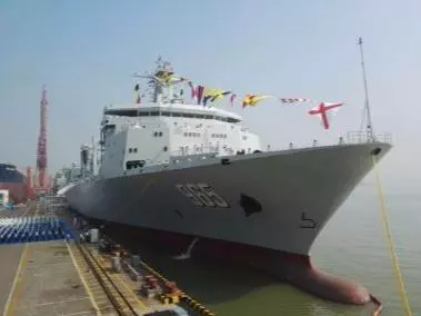 中國軍工捷報連連!4萬噸超級軍艦入役,俄羅斯:我們造不出來