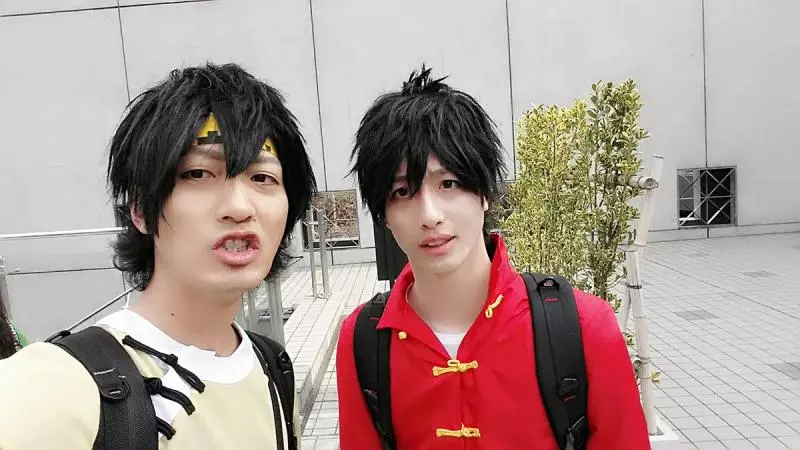 這畫面可以!當型男華麗的變身成「哆啦A夢&大雄」讓網友們都心動了!
