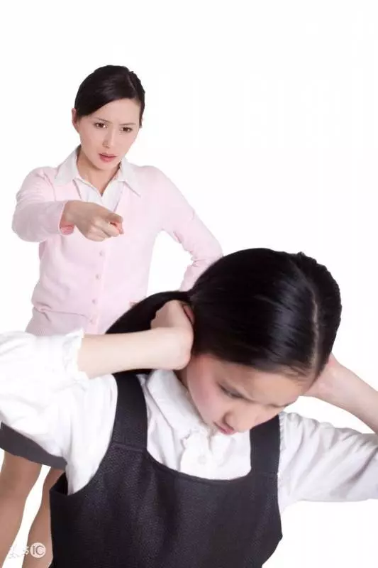 奶奶,你不能慣我一輩子,為什麼寵壞我?讓我婚後受到如此侮辱