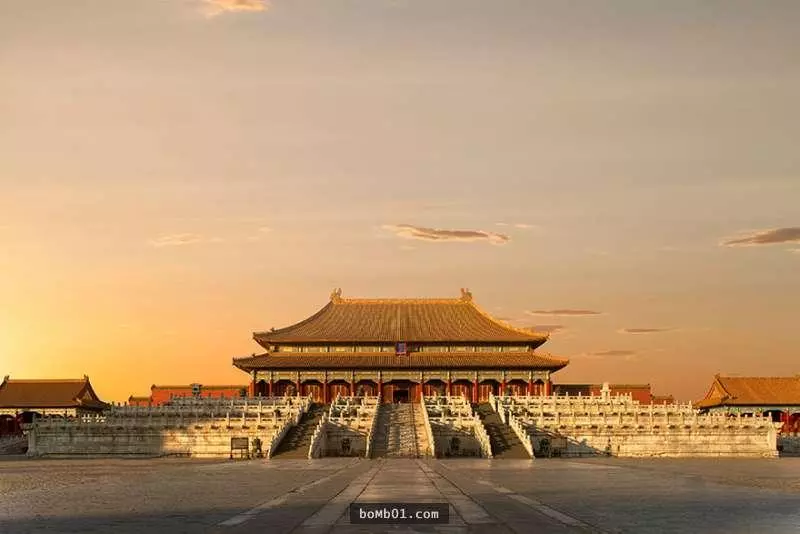 40張對比圖揭秘「理想和現實差距有多大」的旅遊景點對比圖。