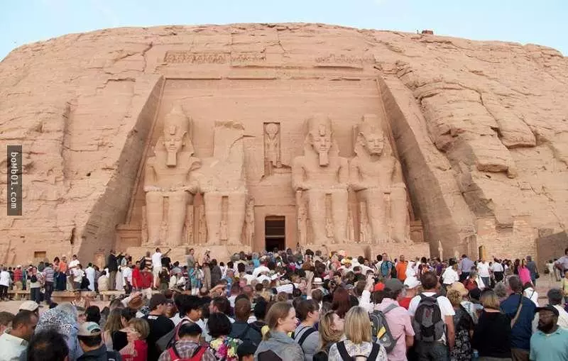 40張對比圖揭秘「理想和現實差距有多大」的旅遊景點對比圖。