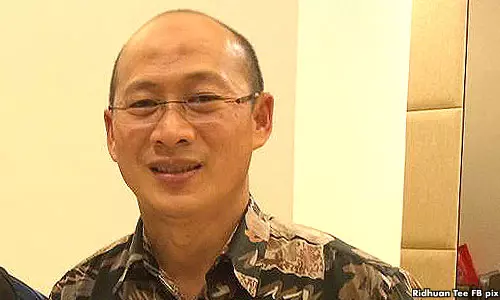 【誰傷害了你】張國祥、鄭全行、邱家金~~受傷成魔之路 !! 明明是華裔學者,卻比馬來人還要仇視華人, 背後原因是……