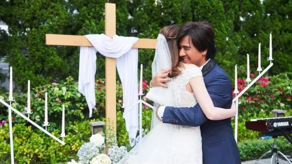 動力火車尤秋興娶妻辦婚宴 老戰友顏志琳擔任伴郎之一 | 東方網 | 馬來西亞東方日報