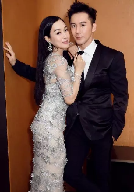 動力火車尤秋興娶妻辦婚宴 老戰友顏志琳擔任伴郎之一 | 東方網 | 馬來西亞東方日報
