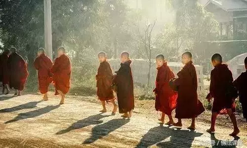 學會這7種布施方法,不花一分錢!就讓你好運一輩子