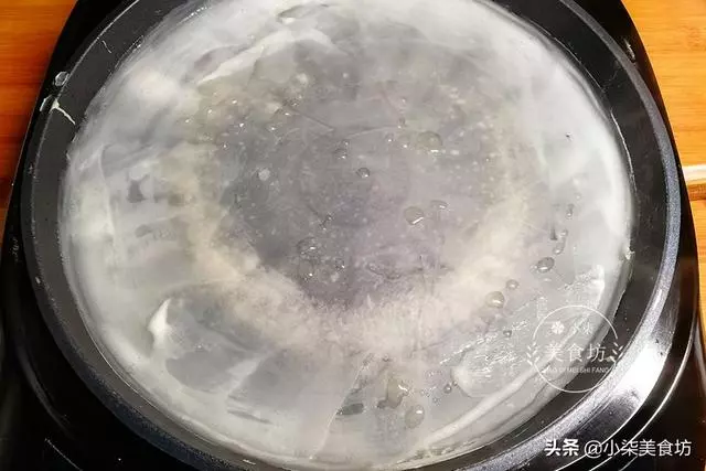 懶人麵皮做法,不和面,不洗面,柔軟又勁道,比外面買的好吃多了