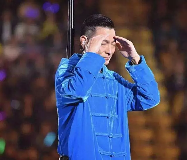 劉德華28年捐款帳單被扒,華仔捐款數目惹爭議!網友:真能演 -