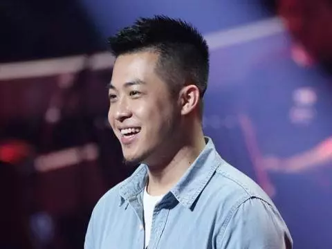 謝霆鋒兒子被問是否介意王菲當後媽,語出驚人說出這話震驚眾人