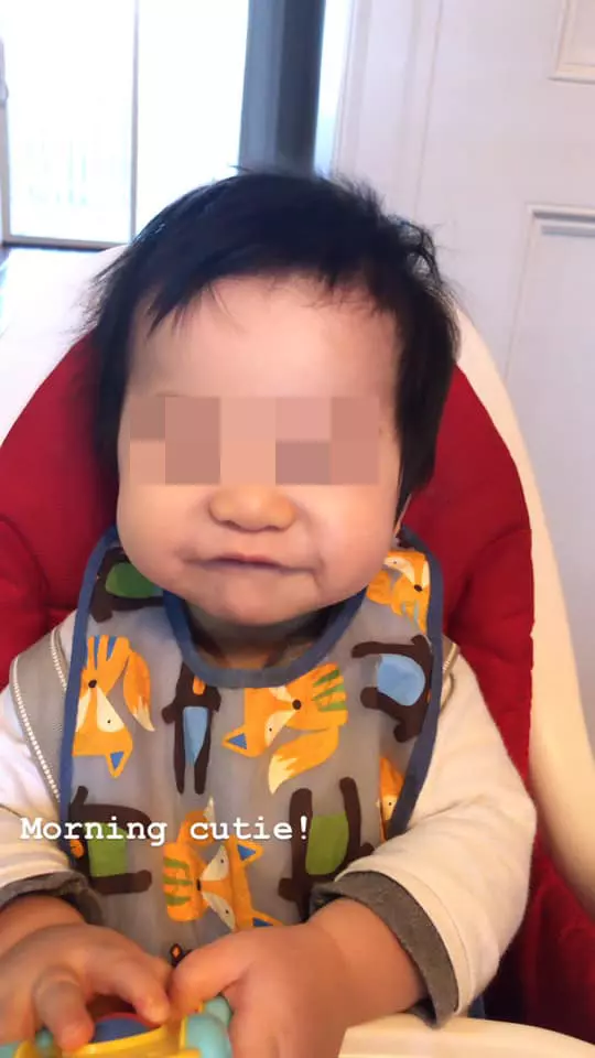 超萌寶寶趁媽媽不注意,竟把青蛙吃了!