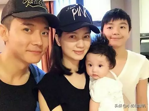 她是娛樂圈新好男人,娶大十歲妻子,因何事人設大崩?
