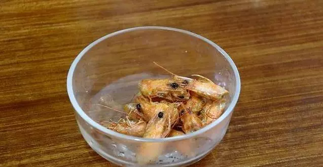 海鮮粥這樣做,孩子一天能量滿滿,外面50一碗,自己做15元就搞定!