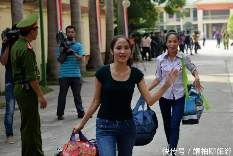 越南華人掀起「回國熱」,上萬華人湧入國內,他們發生了什麼?
