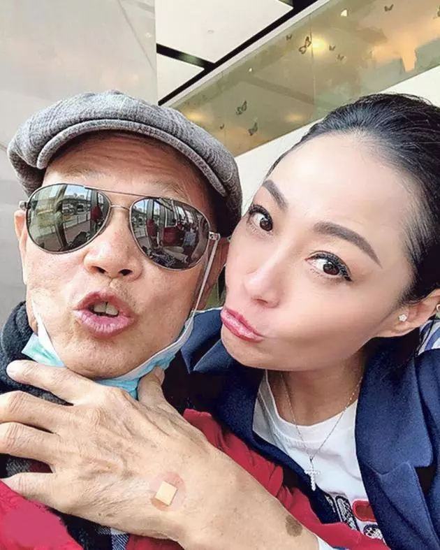 羅家英前列腺穿刺檢查住院,曾肝癌復發,但72歲拍戲依然敬業