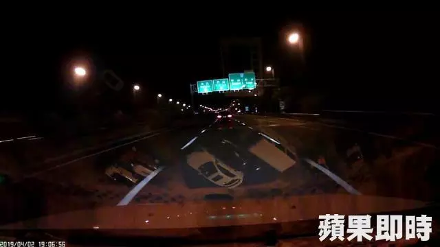 時速超過180!他檢舉軍用車「國道高速鑽車」有夠危險 警察一看「這個我們沒辦法」檢舉人卻慘了