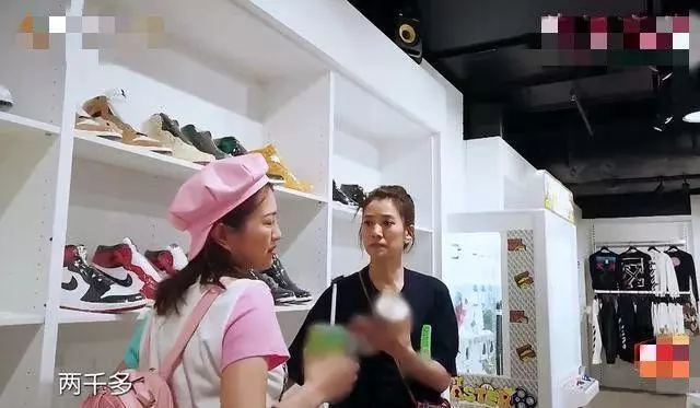 《妻旅2》謝娜刷爆包貝爾的卡,事後錢還少了,卻嫌包文婧計較!