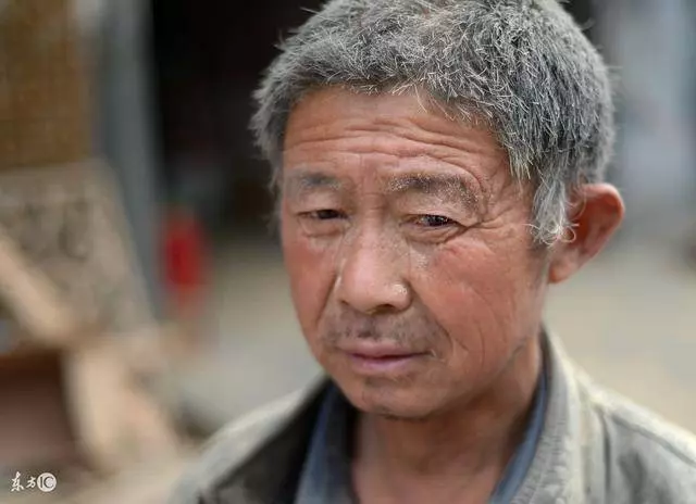 重男輕女爸媽撿了兒子養,現在卻自食惡果,我的生活會不會被打擾