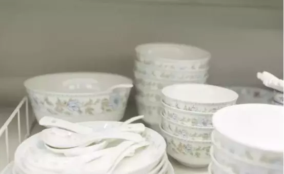 關於洗碗:這麼洗碗等於在培養細菌!