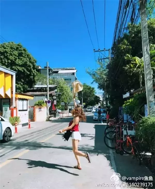 歲離婚帶著孩子的單親媽媽,某天女兒的一句話,讓她決心用18個月從「黃臉婆」逆襲成「超美辣媽」!