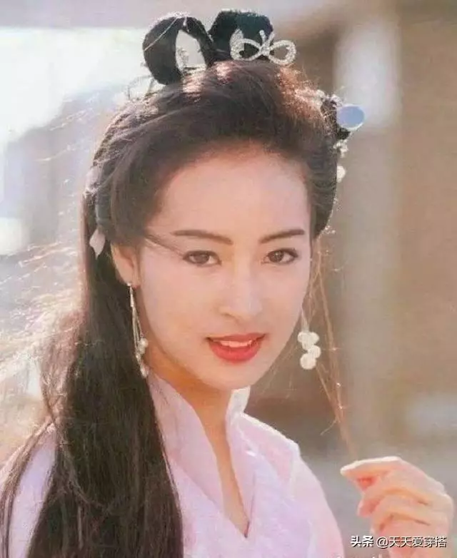90年代港片中的天然古裝美女,真的太好看!
