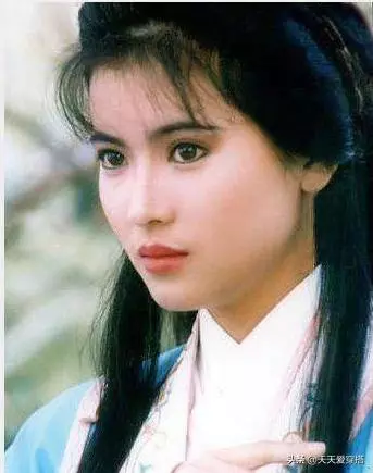 90年代港片中的天然古裝美女,真的太好看!