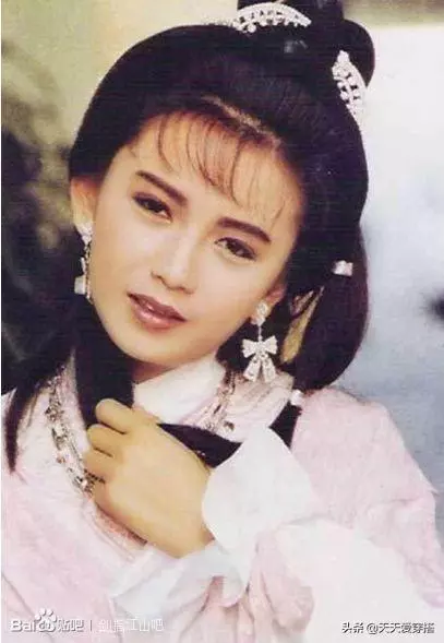 90年代港片中的天然古裝美女,真的太好看!