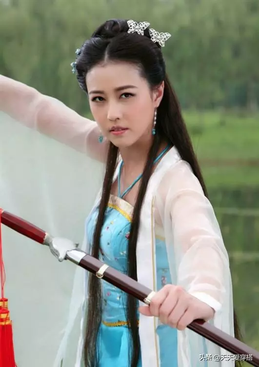 90年代港片中的天然古裝美女,真的太好看!