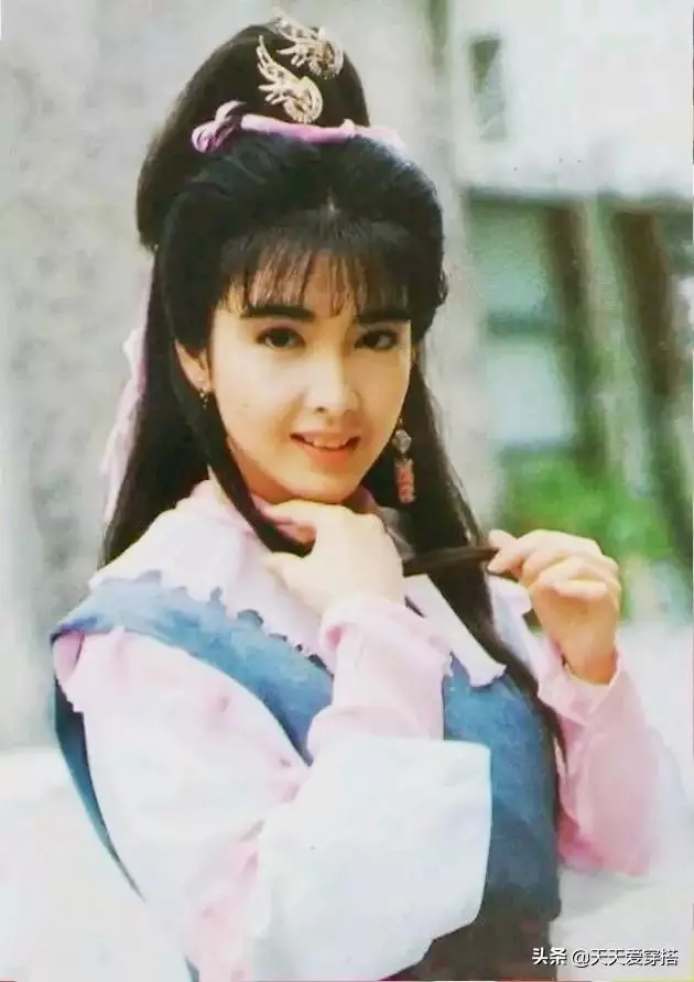 90年代港片中的天然古裝美女,真的太好看!