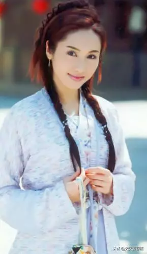 90年代港片中的天然古裝美女,真的太好看!
