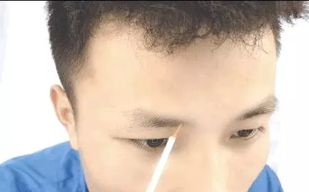 眼睛好看很重要,像紫霞仙子眨一眨眼睛就能讓人為之淪陷~