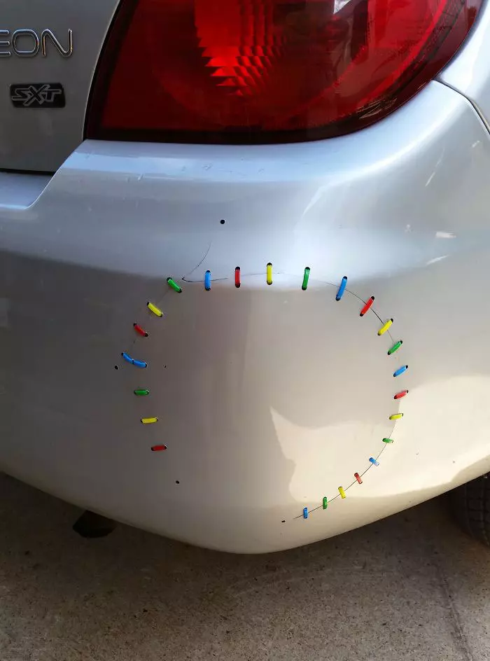 車子刮花先別搶著修! 17個「神級修復術」變出無價特色車款